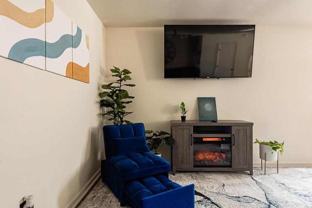 Cozy Townhome Retreat With King Bed Near I-10, Capitol, Fsu & Famu Ταλαχάσι Εξωτερικό φωτογραφία